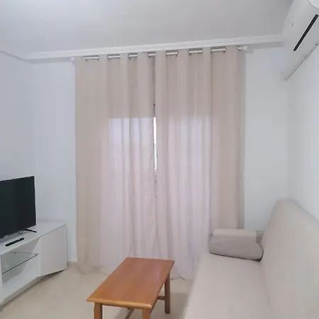 Schoene In Playa Del Cura Apartment *